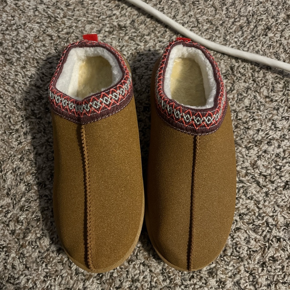 Cozy Brown Slip-On Ugg Slippers. Size 41